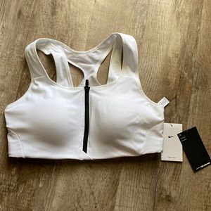 Nike Women’s Sports Bra
